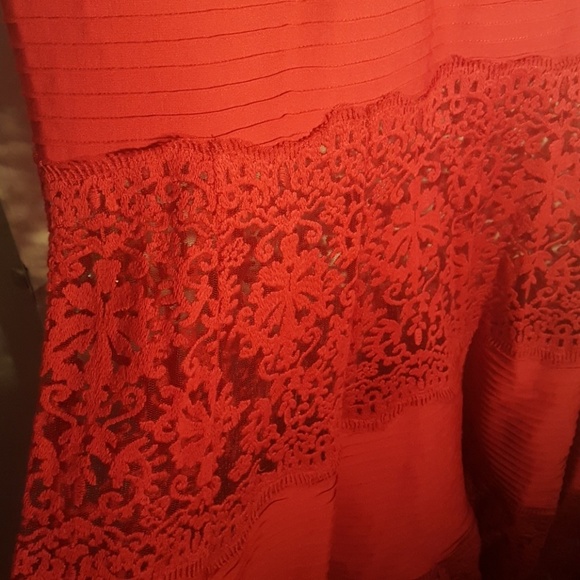 Tasdashi Shoji red full length dress - Picture 8 of 10